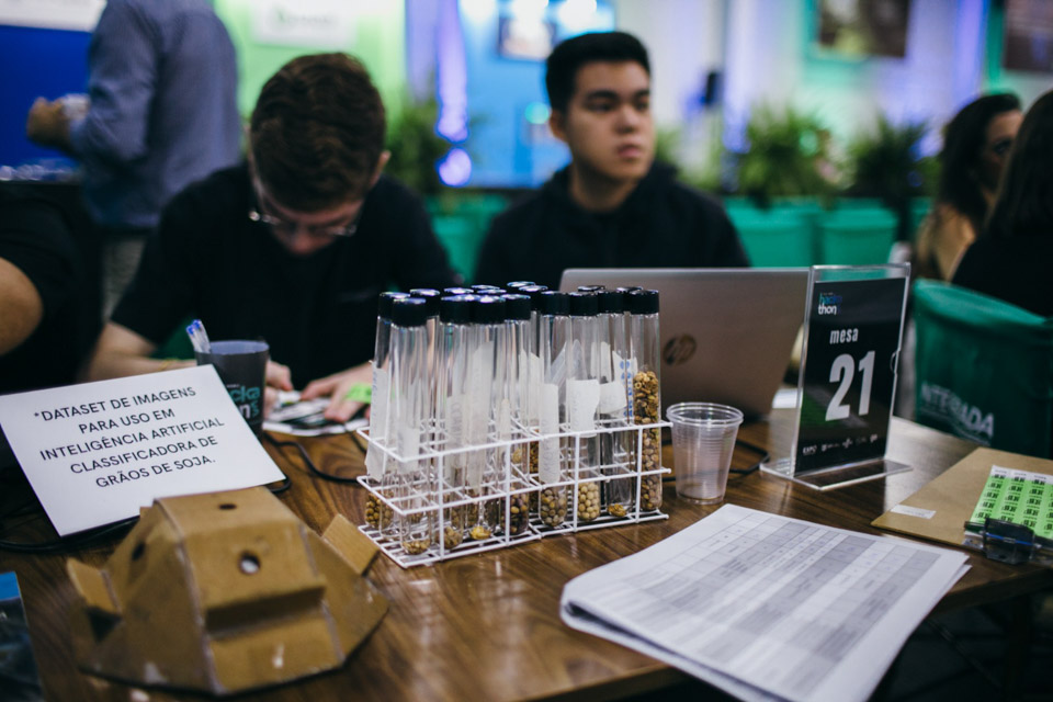 Hackathon-610.jpg