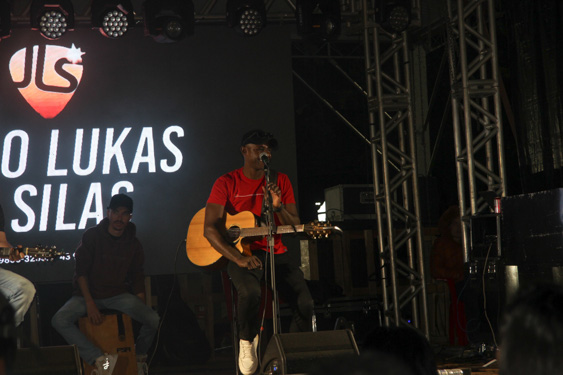 Filename=298.jpg
Filesize=202KiB
Dimensions=960x640
Date added=Aug 11, 2025 298.jpg