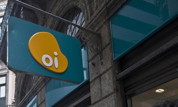 DISCUSSÃO Anatel desiste de processo de caducidade da concessão da Oi