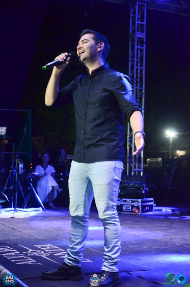 Filename=DSC_4889.jpg
Filesize=251KiB
Dimensions=636x960
Date added=Nov 30, 2025 DSC_4889.jpg